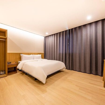 Benikea Hotel Cheonan Exterior foto