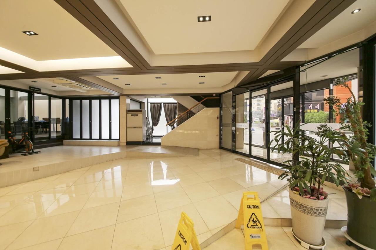 Benikea Hotel Cheonan Exterior foto