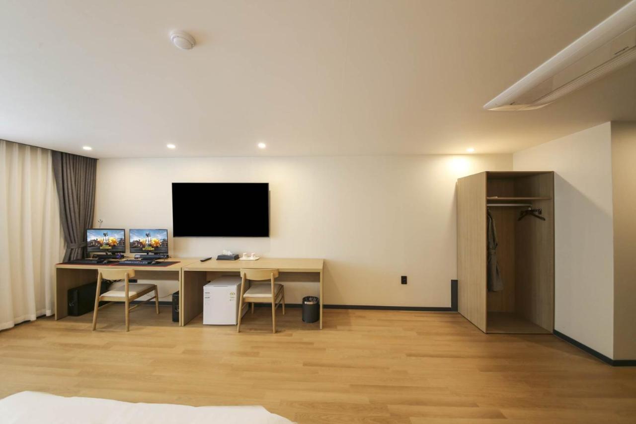 Benikea Hotel Cheonan Exterior foto