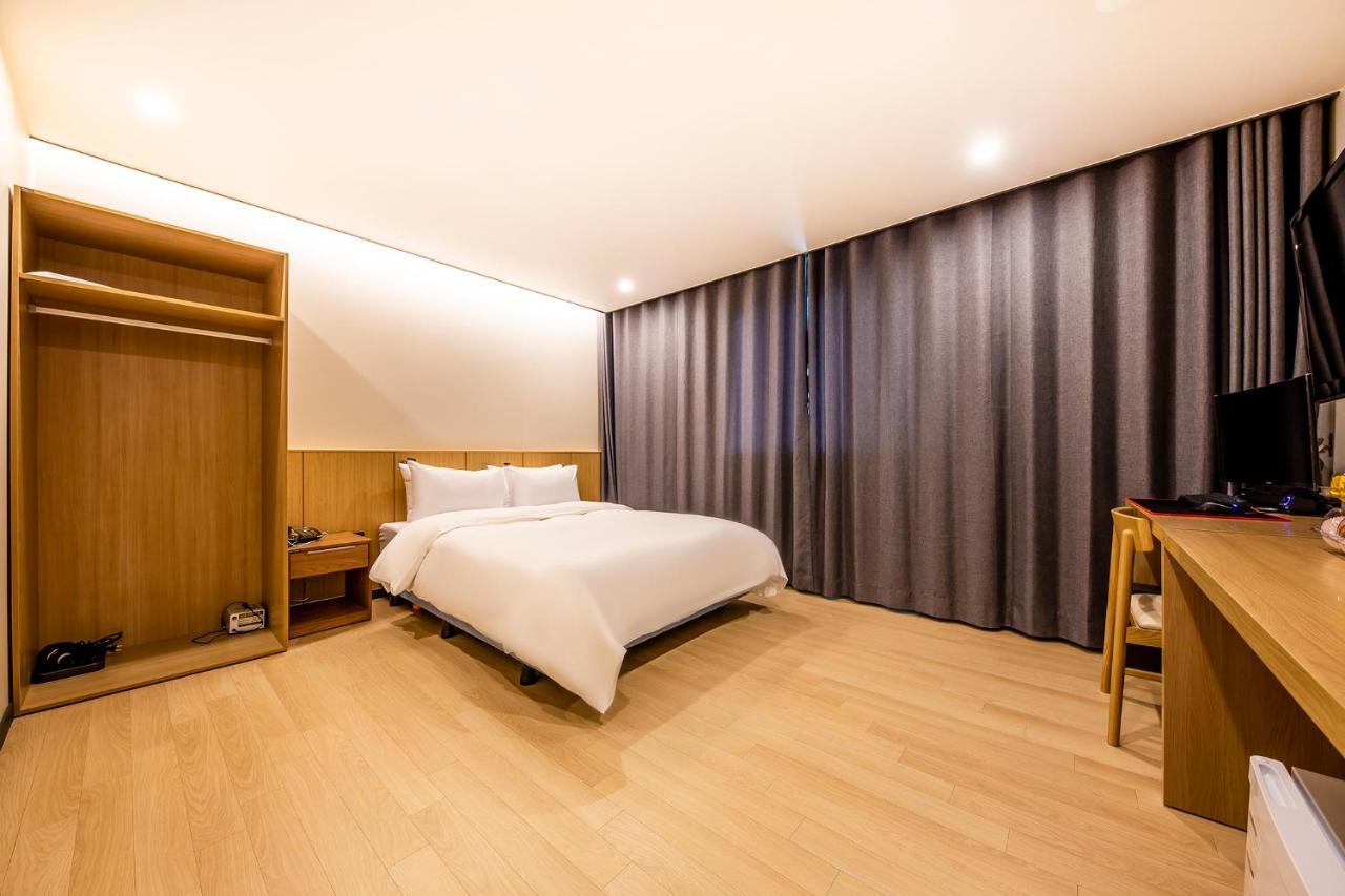 Benikea Hotel Cheonan Exterior foto