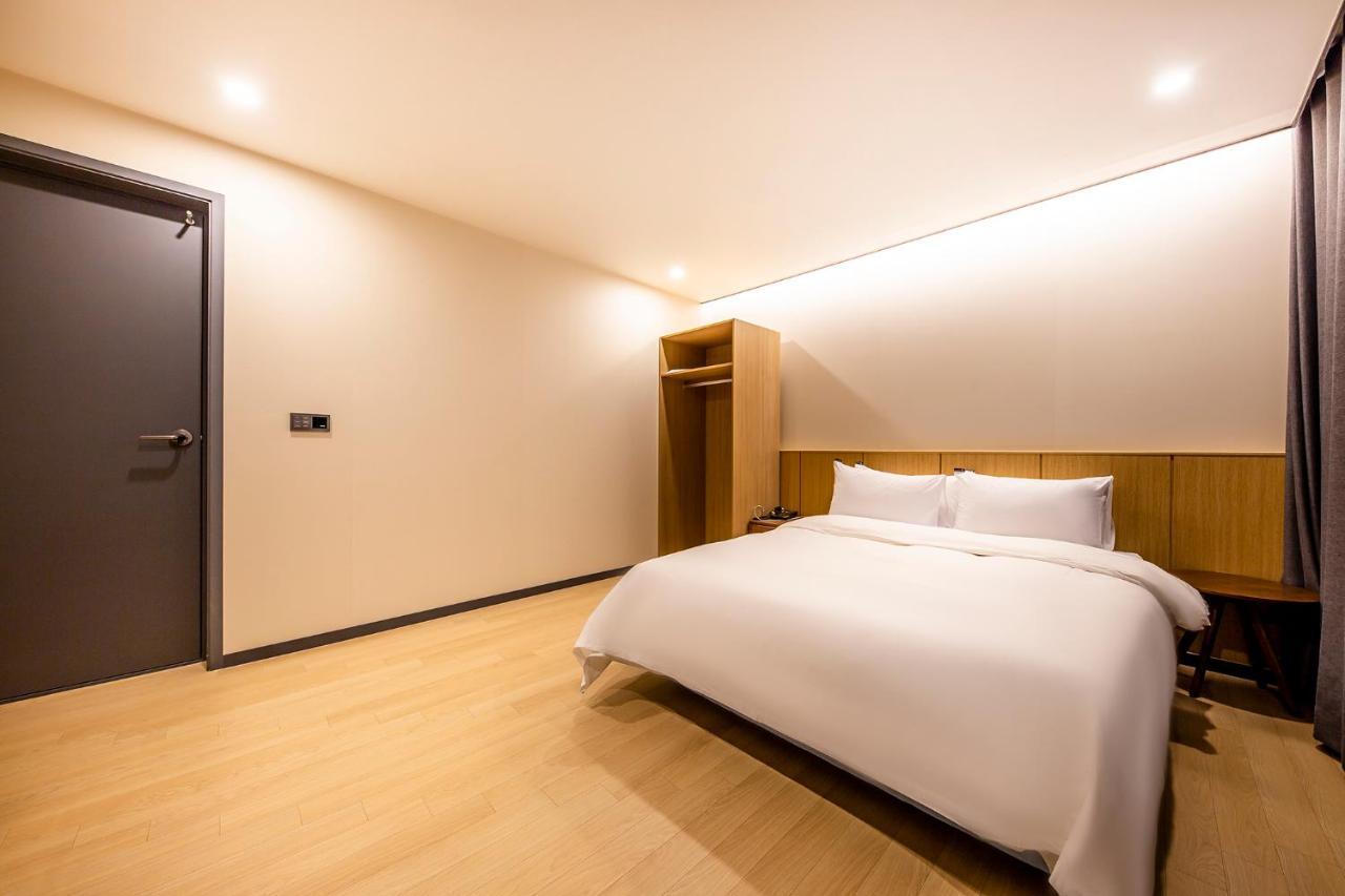 Benikea Hotel Cheonan Exterior foto